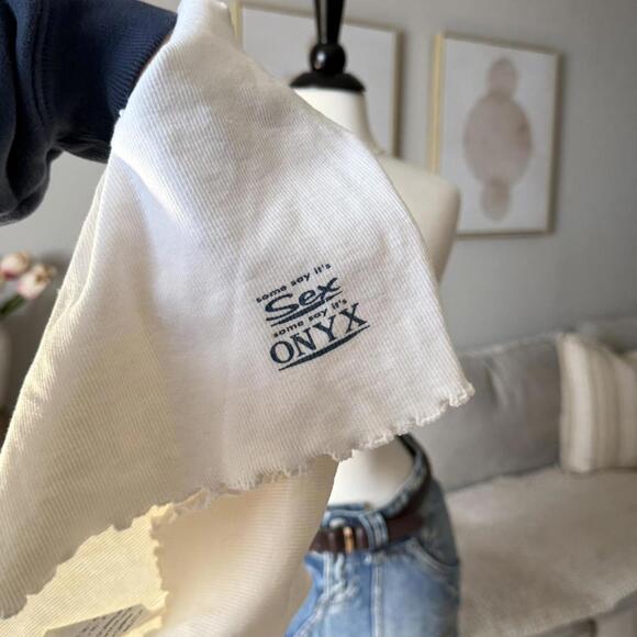 White Ribbed Zip Crop Tank (Onyx) - Picture 3 of 4